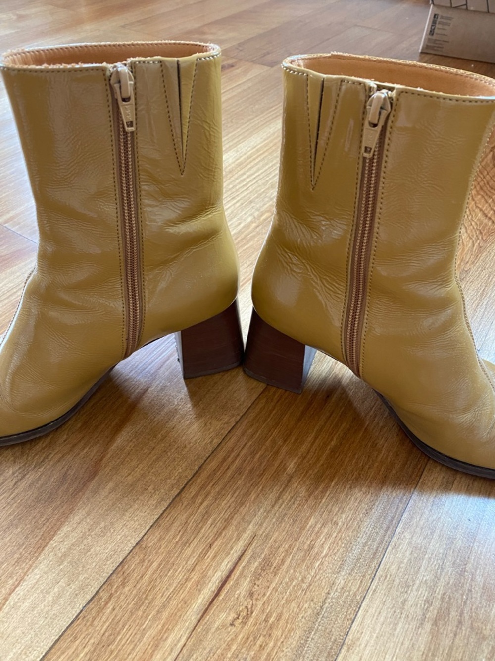 Sezane Axelle Ankle Boot in Honey Varnish - Picture 3 of 10